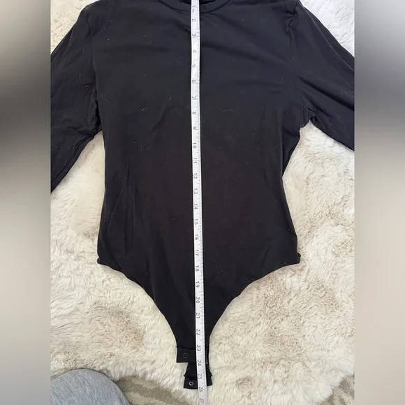 SKIMS black long sleeve thong bodysuit, size large - Picture 5 of 9